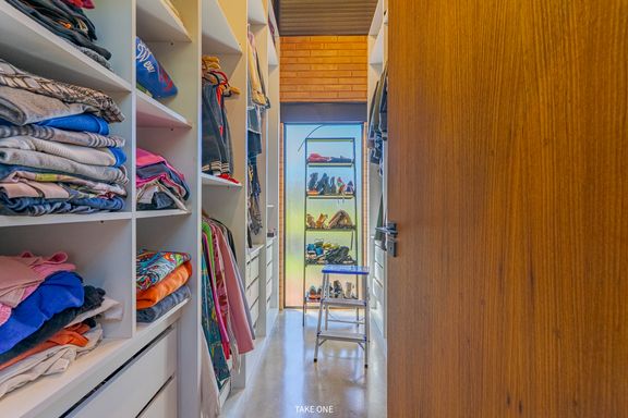 Closet da Casa à venda no Residencial Primavera, em Salto/SP