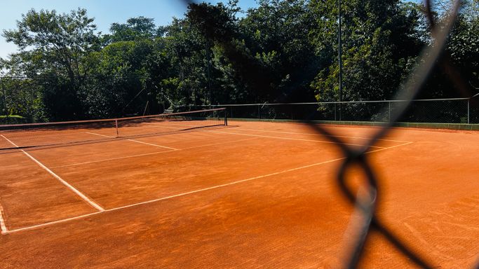 Quadra de tênis do Condomínio Lagos D'Icaraí, em Salto-SP