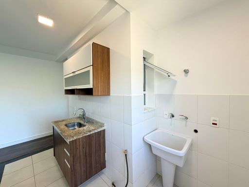 Lavanderia + Cozinha