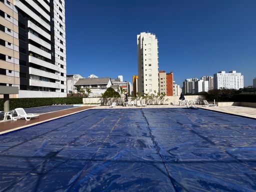 Piscinas do Edifício Solar das Palmeiras, na Vila Mariana, em São Paulo