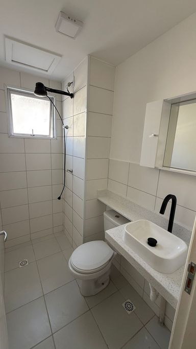 Banheiro do apartamento à venda no Residencial Mont Serrat, em Salto/SP