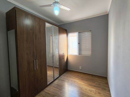 Dormitório do apartamento à venda no Residencial Galena, em Salto/SP