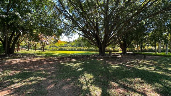 Área externa da casa à venda no Condomínio Colinas do Mosteiro de Itaici, em Indaiatuba