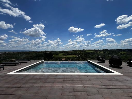 Piscina da Mansão à venda no Campo de Toscana, em Vinhedo-SP