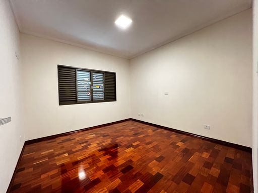 Dormitório 1 da casa para locação no Condomínio Milioni, em Salto/SP