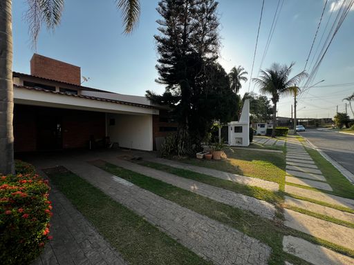 Fachada da casa para locação no Condomínio Milioni, em Salto/SP