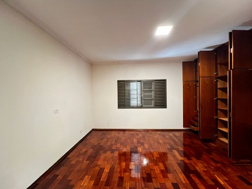 Suíte da casa para locação no Condomínio Milioni, em Salto/SP