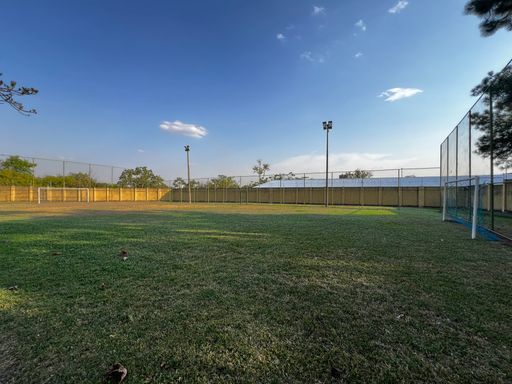 Campo de Futebol do Condomínio Milioni, em Salto/SP