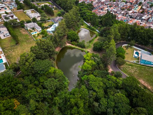 Vista aérea do Condomínio Parque Village Castelo, em Itu/SP