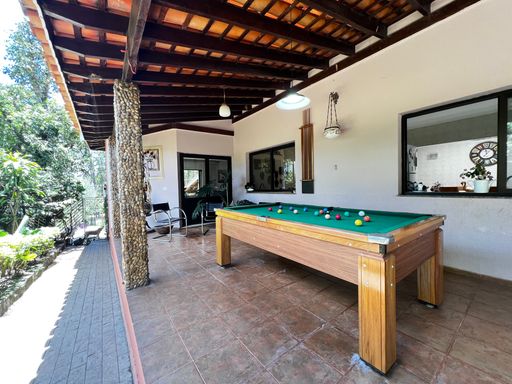 Varanda da casa à venda no condomínio Monte Belo, em Salto-SP