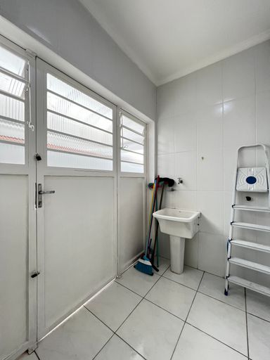 Lavanderia da Casa à venda no Residencial Fabbri, em Salto-SP