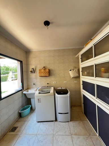Lavanderia da casa à venda no condomínio Monte Belo, em Salto-SP