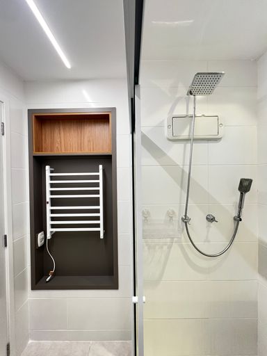 Banheiro social do apartamento à venda no Ilha do Mediterrâneo, em Itu-SP