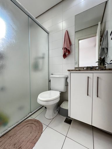 Suíte 2 do apartamento à venda na Vila Gumercindo, em São Paulo