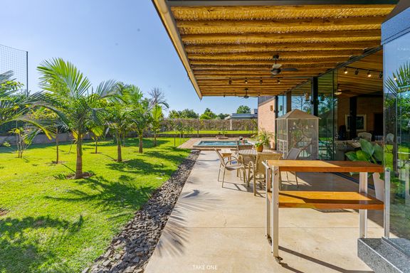 Jardim da Casa à venda no Residencial Primavera, em Salto/SP