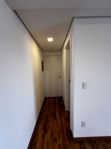 Entrada do apartamento à venda no Edifício Varandas da Matriz