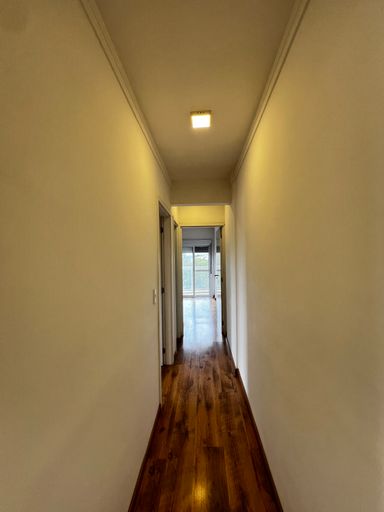 Corredor interno do apartamento à venda no Edifício Varandas da Matriz