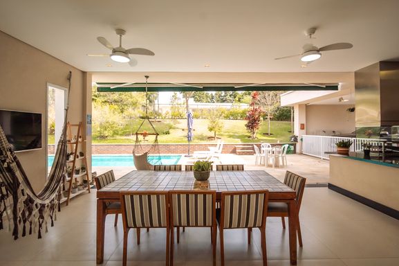 Área gourmet da mansão à venda no Condomínio Lagos de Shanadú, em Indaiatuba-SP