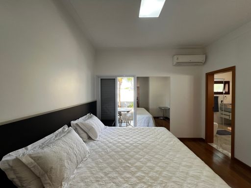Suíte Master da Casa à venda no Condomínio Helvetia Park, em Indaiatuba-SP