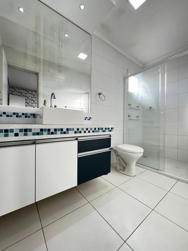 Banheiro da Suíte do Apartamento à venda no Moutonnée Residence, em Salto/SP