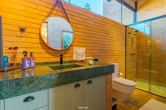 Lavabo da Casa à venda no Residencial Primavera, em Salto/SP