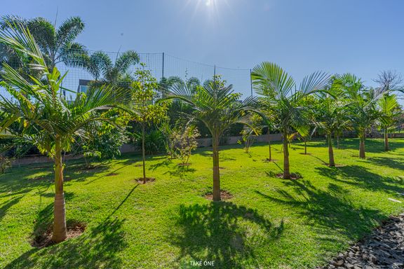 Jardim da Casa à venda no Residencial Primavera, em Salto/SP