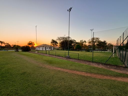 Condomínio - Campo de futebol