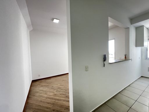 Entrada do apartamento à venda no Jardim dos Taperás, em Salto-SP