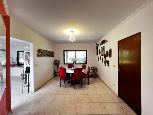 Sala de Jantar da casa à venda no condomínio Monte Belo, em Salto-SP