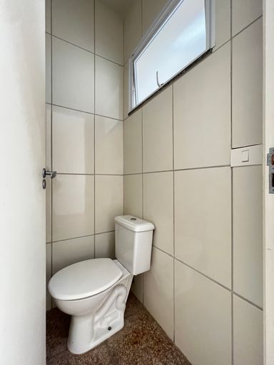Banheiro externo Casa de 3 dormitórios à venda no Condomínio Fechado Rio das Pedras, em Salto/SP