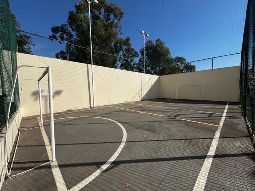 Quadra de Futebol do Residencial Madrid, em Salto/SP