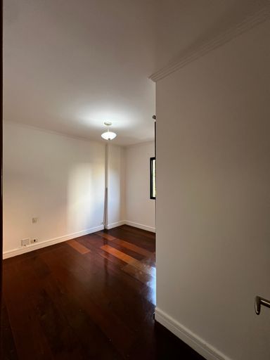 Suíte Apartamento à Venda no Edifício Solar das Palmeiras, na Vila Mariana, em São Paulo