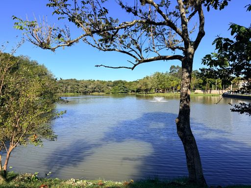 Condomínio - Lago
