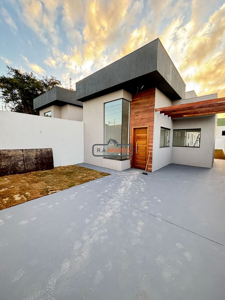 Casa em Central Park, Pedro Leopoldo-MG por R$ 500.000 | R. A. Imóveis