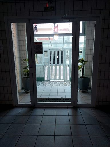 Entrada principal do prédio