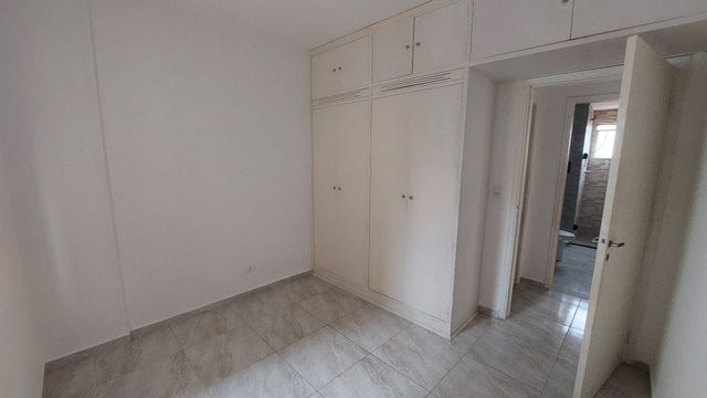 O imóvel conta com 2 dormitórios,