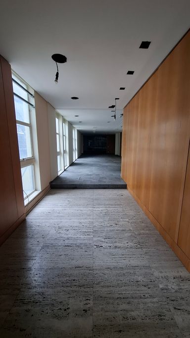 Entrada da Sala da recepção para o Salão em U | Corredor Principal