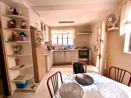 Sala de Almoço integrado com a cozinha