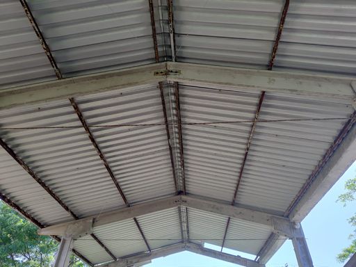 Detalhes prédio da frente