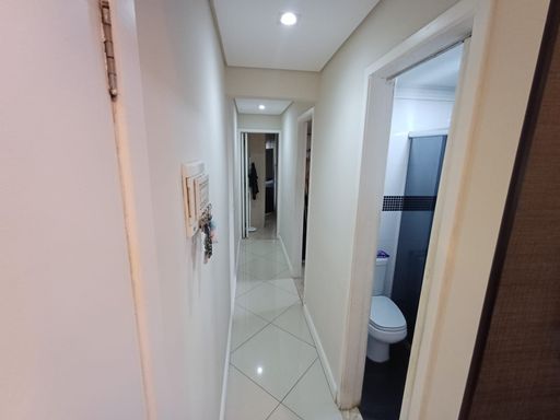 corredor de acesso aos dormitórios