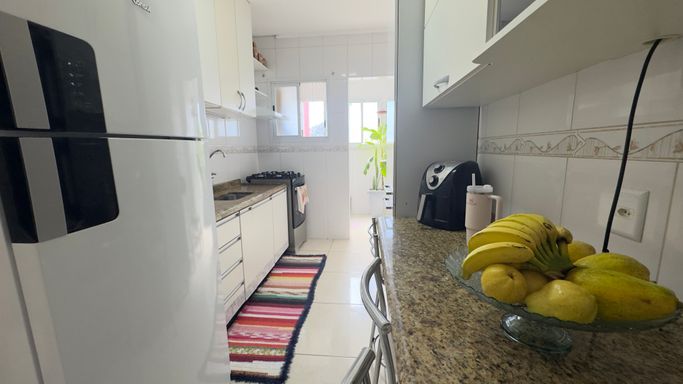 Cozinha ampla e arejada