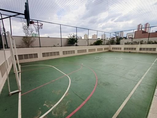 quadra poliesportiva