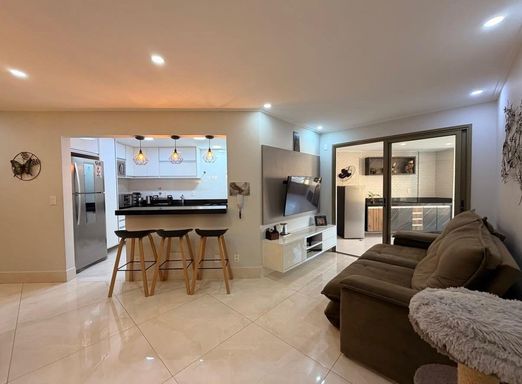 sala com 2 ambientes amplos e integrados