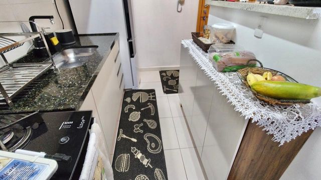 Cozinha com armários planejados