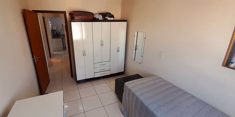 amplo dormitório 2 bem arejado com vista privilegiada