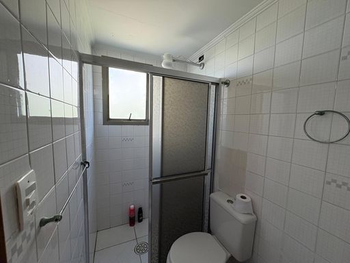 banheiro bem arejado