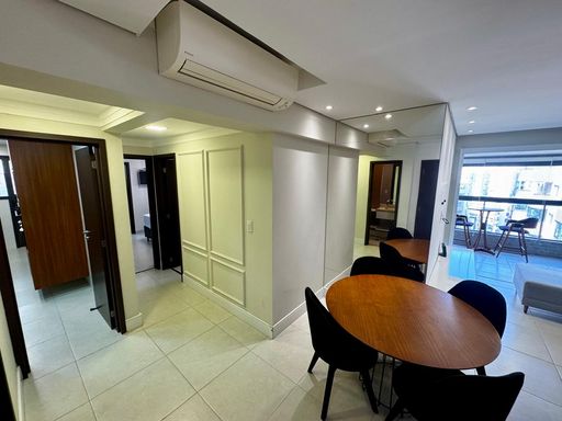 sala 2 ambientes com acesso a varanda gourmet e aos dormitórios