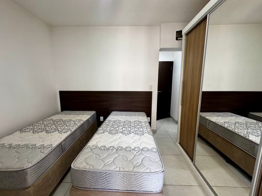 suíte 2 com acesso a varanda