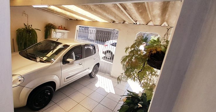 garagem ampla e coberta