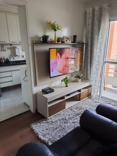 sala com acesso a sacada